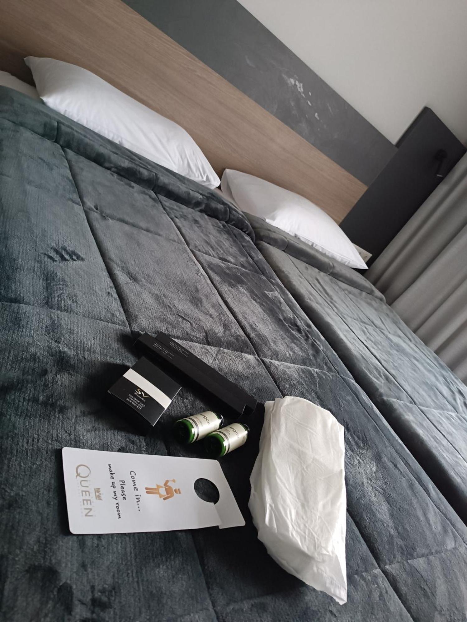 Elizabeth Queen Luxury Rooms Paralía Eksteriør bilde