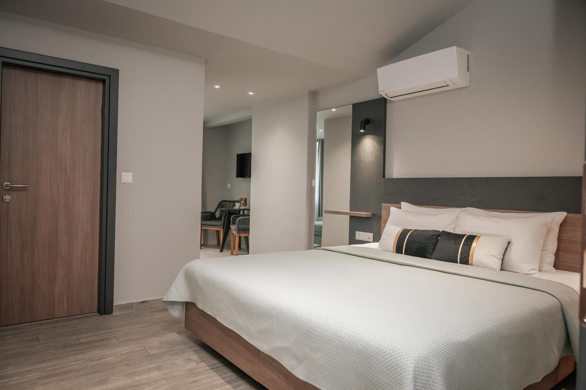 Elizabeth Queen Luxury Rooms Paralía Eksteriør bilde