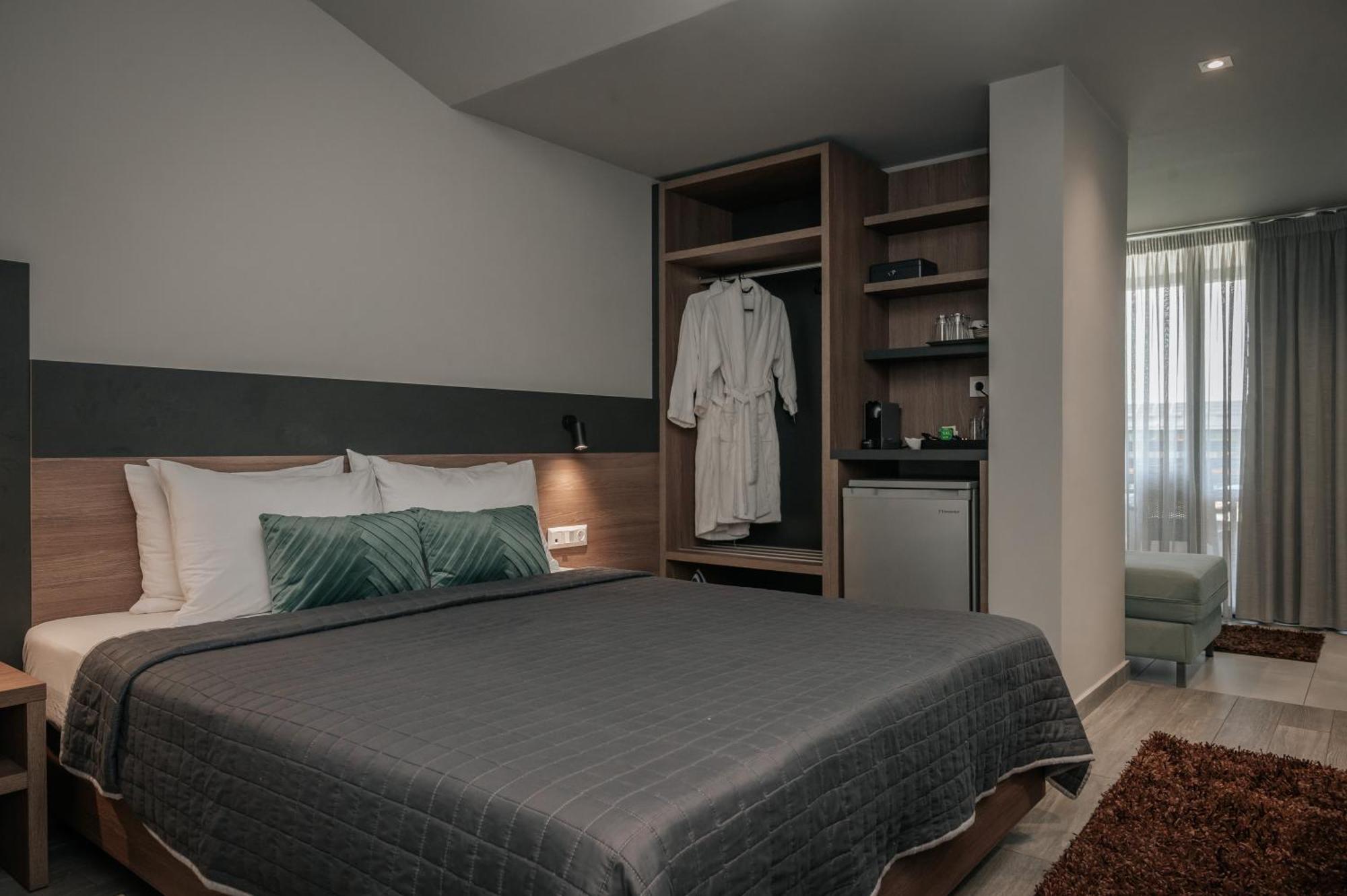 Elizabeth Queen Luxury Rooms Paralía Eksteriør bilde