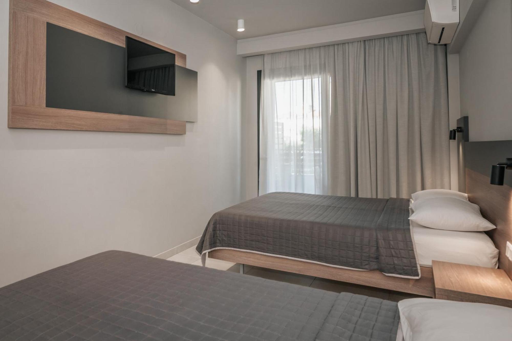 Elizabeth Queen Luxury Rooms Paralía Eksteriør bilde